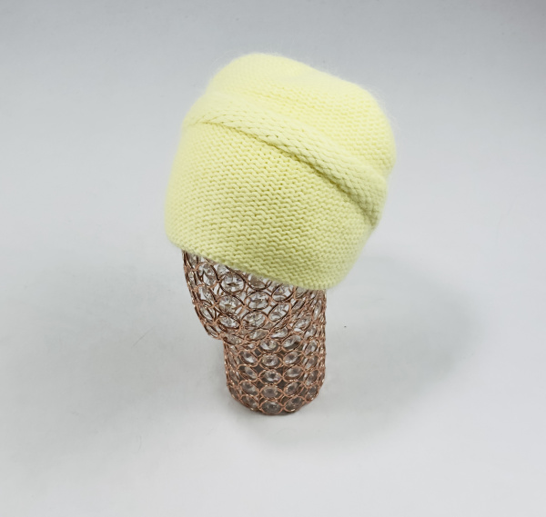 Шапка Lascavi Дарина (желтый)